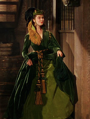 Scarlett-OHara-in-drape-dress-Gone-with-the-Wind-1939
